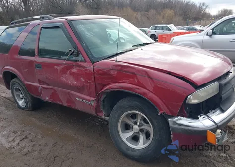 2001 Chevrolet Blazer Ls z USA, uszkodzony, nr VIN 1GNCS18WX1K125980